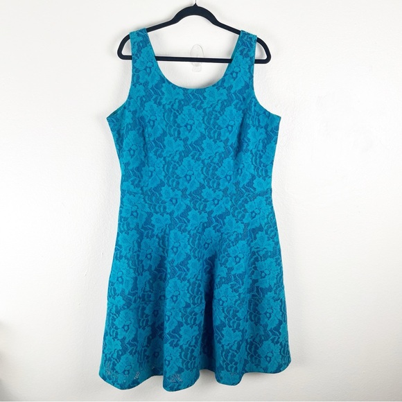 CALVIN KLEIN Teal Lace Overlay Lightly Please Lined Back Zip Closure Dress 18W - Picture 1 of 10